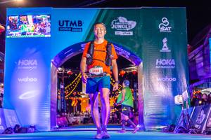 BIB: 1000, 5138, 431
                            <button type="button" onclick="openModal(21813335)" class="btn btn-primary btn-sm float-right btn-popup" data-toggle="modal" data-target=".modal-high-quality">
                        <i class="fas fa-shopping-cart"></i> Add to Cart
                    </button>
                                            <button type="button" onclick="isThisMe(21813335, true)" class="btn btn-success btn-sm float-right btn-popup btn-isme hidden" data-toggle="tooltip" data-placement="bottom" title="นี่คือรูปของคุณใช่ไหม คลิกที่นี่เพื่อเอาเข้าอัลบั้ม">
                        <i class="fas fa-plus"></i> Add to album
                    </button>
                    <button type="button" onclick="isThisMe(21813335, false)" class="btn btn-warning btn-sm float-right btn-popup btn-isnotme hidden">
                        <i class="fas fa-ban"></i> Remove from album
                    </button>